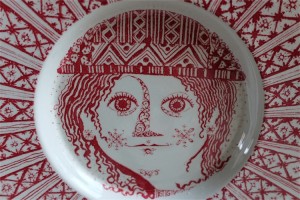 Bjørn (Bjorn) Wiinblad （ビョルン・ヴィンブラッドさん） 飾り皿　３１㌢　 デンマーク　ニモール窯　Nymølle 3057-164 １６