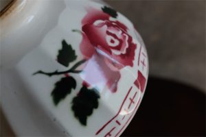 アンティークカフェオレボウル　その７１　フランス　SARREGUEMINES　（サルグミンヌ）製　薔薇柄　１６の記載