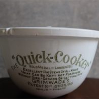 英国　GRIMWADE社　Quick-Cooker クイッククッカー　Mサイズ　グリーンでたっぷり書かれた文字が魅力です！