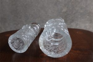 ドイツ　ローゼンタール社　クリスタルガラスのキャンドルホルダー像　大小　デザイン：ビョルン・ヴィンブラッド