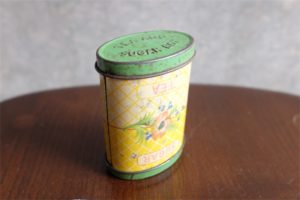 アンティーク　ブリキ（TIN）缶　携帯用紅茶と砂糖入れ　英国製　TEA AND SUGAR BOX